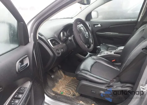 2017 Dodge Journey Crossroad Plus z USA, uszkodzony, nr VIN 3C4PDCGG9HT708656